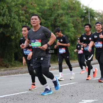 Runner Photo 3923305