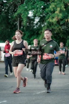 Runner Photo 3923306