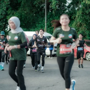 Runner Photo 3923366