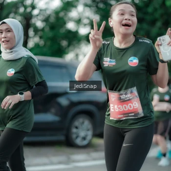 Runner Photo 3923372