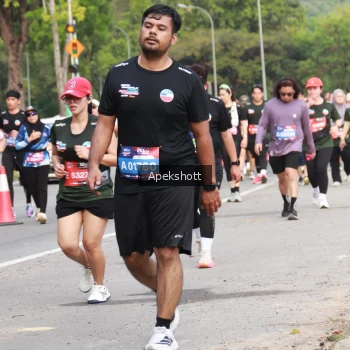 Runner Photo 3923582