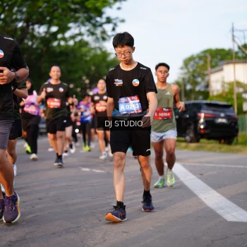 Runner Photo 3923584
