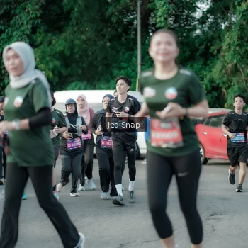 Runner Photo 3923595