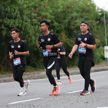 Runner Photo 3923597