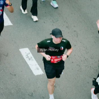 Runner Photo 3923633