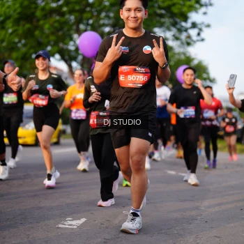 Runner Photo 3923675