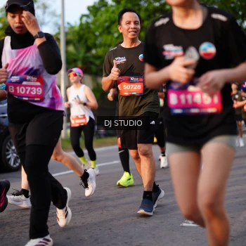 Runner Photo 3923678