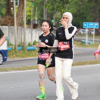 Runner Photo 3923716