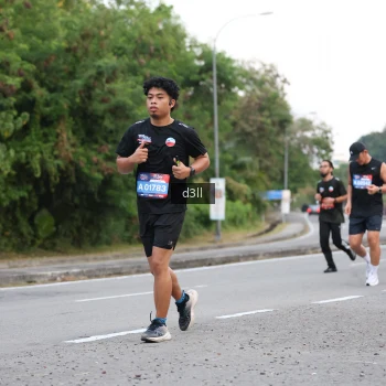 Runner Photo 3923748