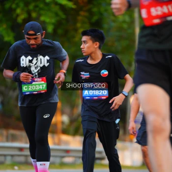 Runner Photo 3923753