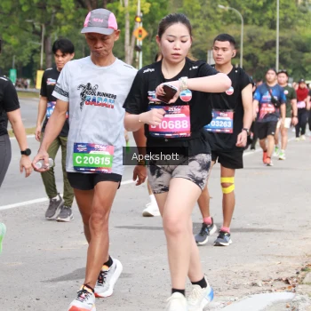 Runner Photo 3923757