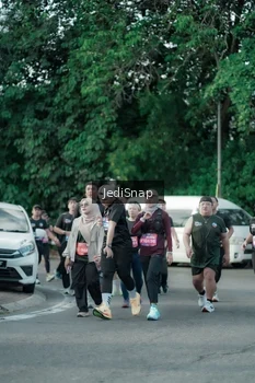 Runner Photo 3923783