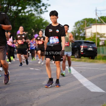 Runner Photo 3923800