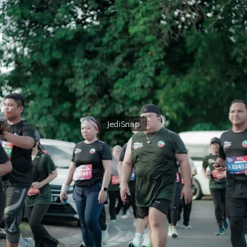 Runner Photo 3923889