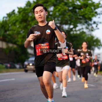 Runner Photo 3924022