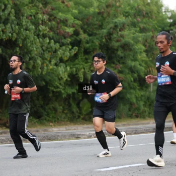 Runner Photo 3924069