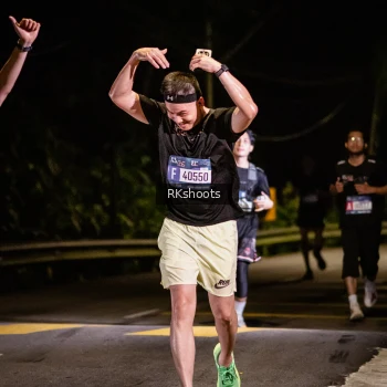 Runner Photo 3924070
