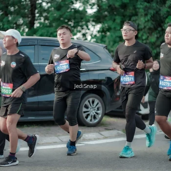 Runner Photo 3924091