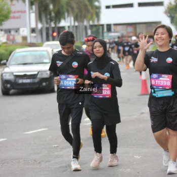 Runner Photo 3924190