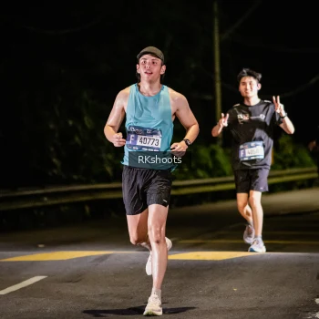 Runner Photo 3924210