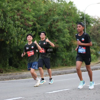 Runner Photo 3924341