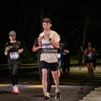 Runner Photo 3924347