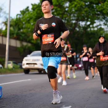 Runner Photo 3924385