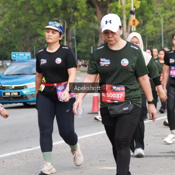 Runner Photo 3924416