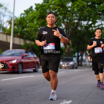 Runner Photo 3924452