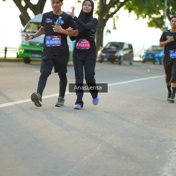 Runner Photo 3924478