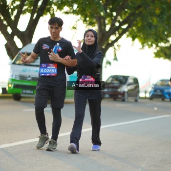 Runner Photo 3924486