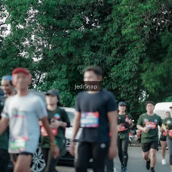 Runner Photo 3924489