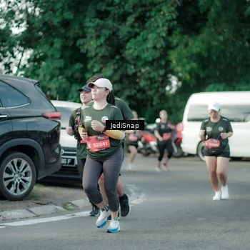 Runner Photo 3924521