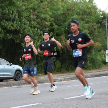 Runner Photo 3924528