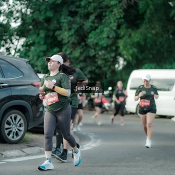 Runner Photo 3924569