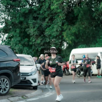 Runner Photo 3924598