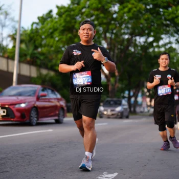 Runner Photo 3924622