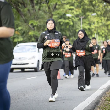 Runner Photo 3924645