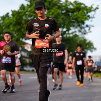 Runner Photo 3924715