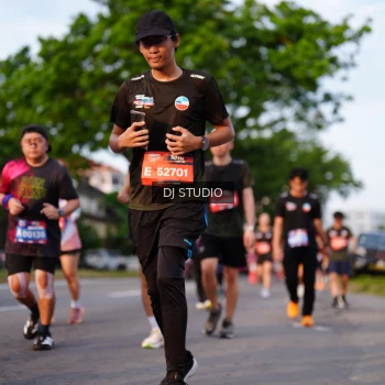 Runner Photo 3924724