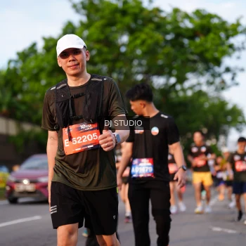 Runner Photo 3924765