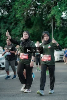 Runner Photo 3924844