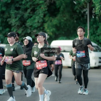 Runner Photo 3924899