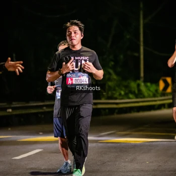 Runner Photo 3924911