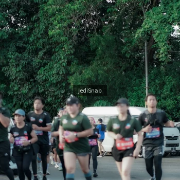 Runner Photo 3924939