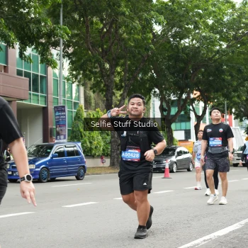 Runner Photo 3924950