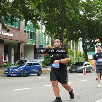 Runner Photo 3924960