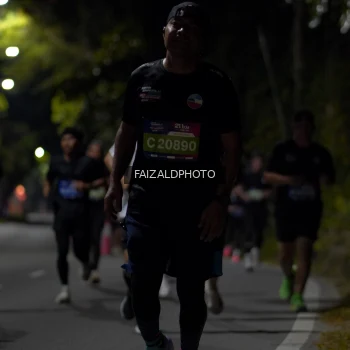 Runner Photo 3924970