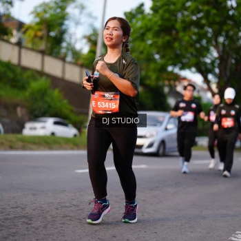 Runner Photo 3925024