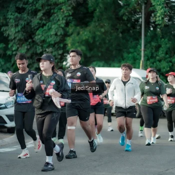 Runner Photo 3925031